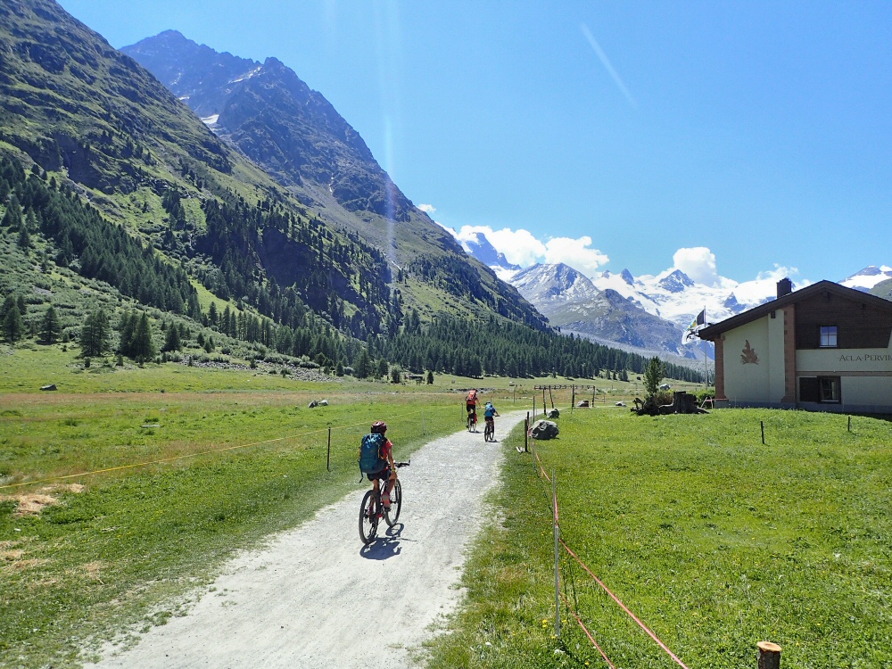 Arrivée a Roseg