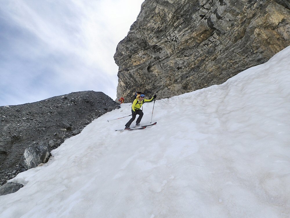 sous la moraine