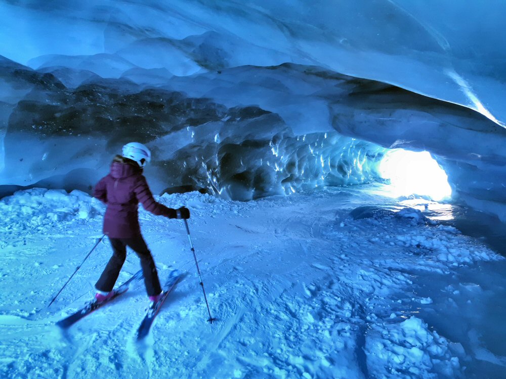 sous le glacier