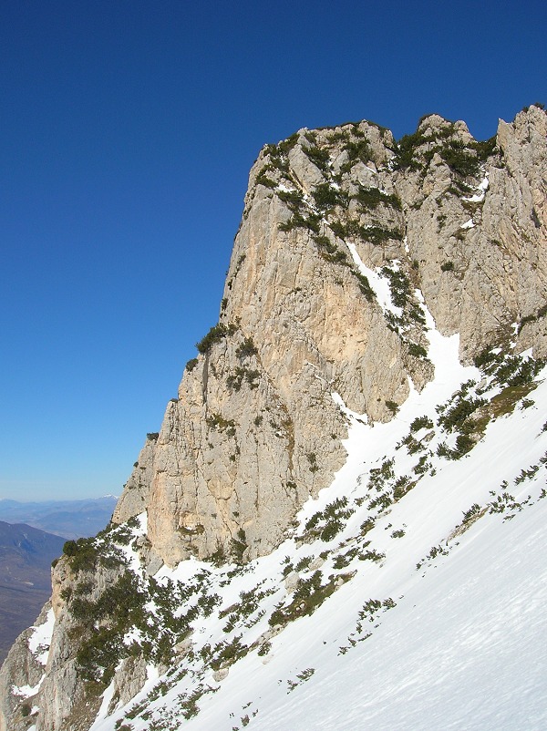 Remmont&eacute;e par le ravine del Ferro