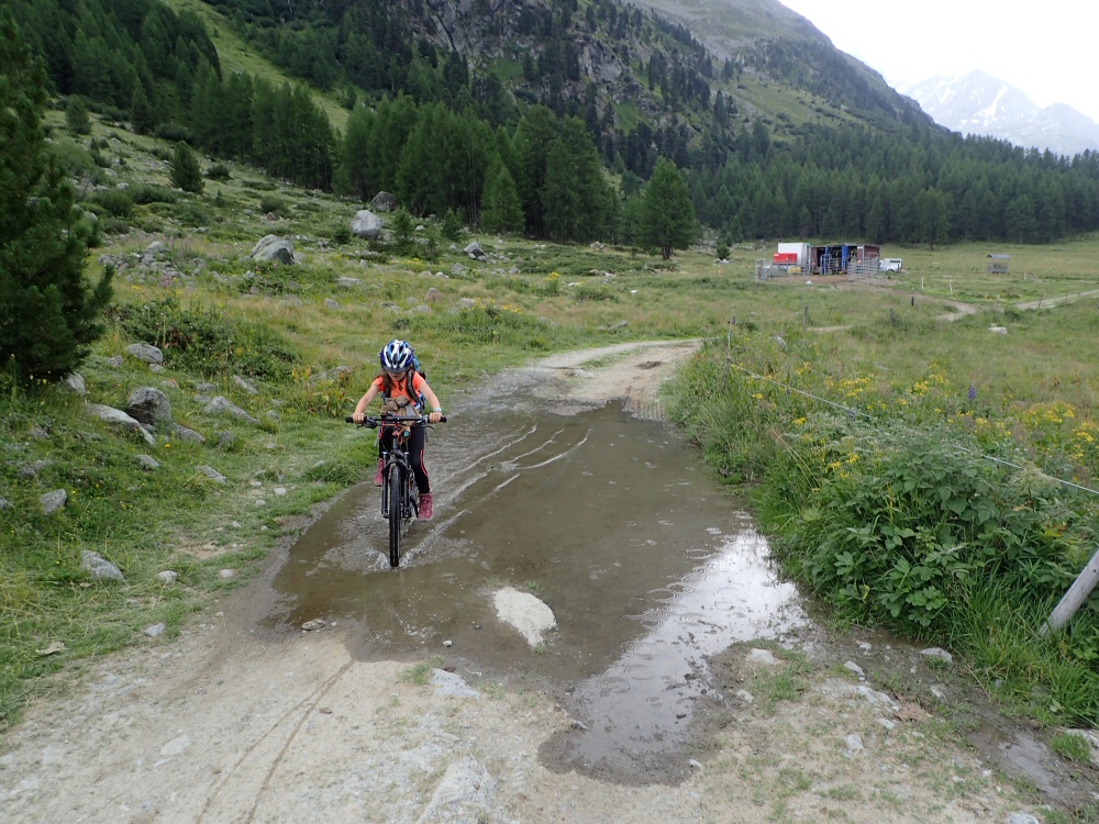 Final à velo sous la pluie jusqu'a Celerina