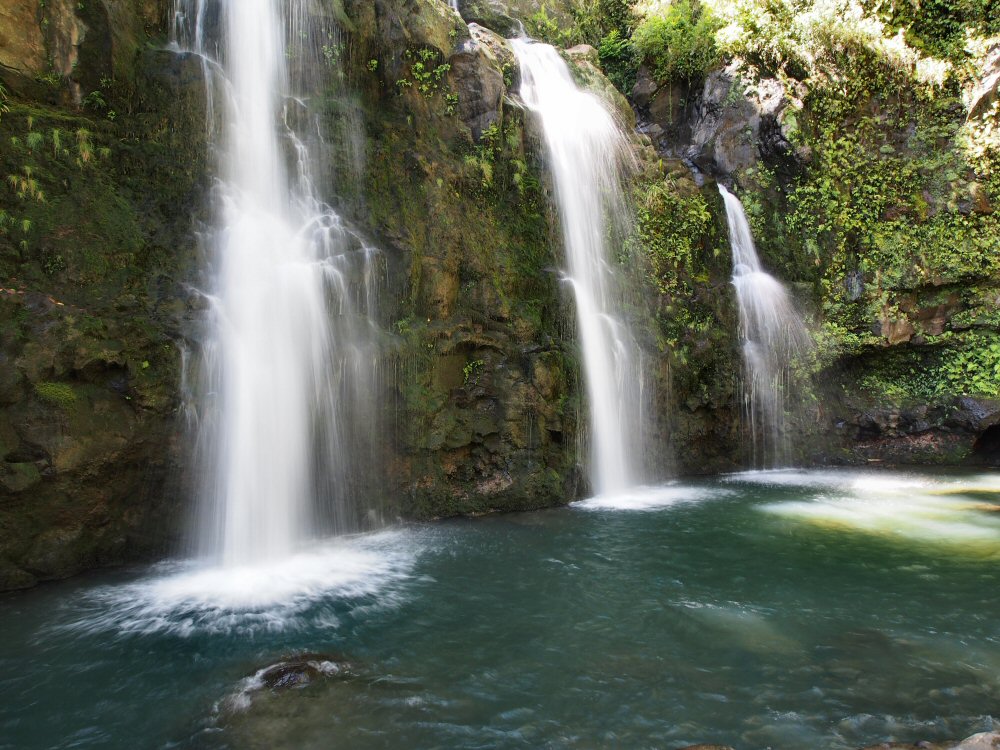 Upper Waikani fall