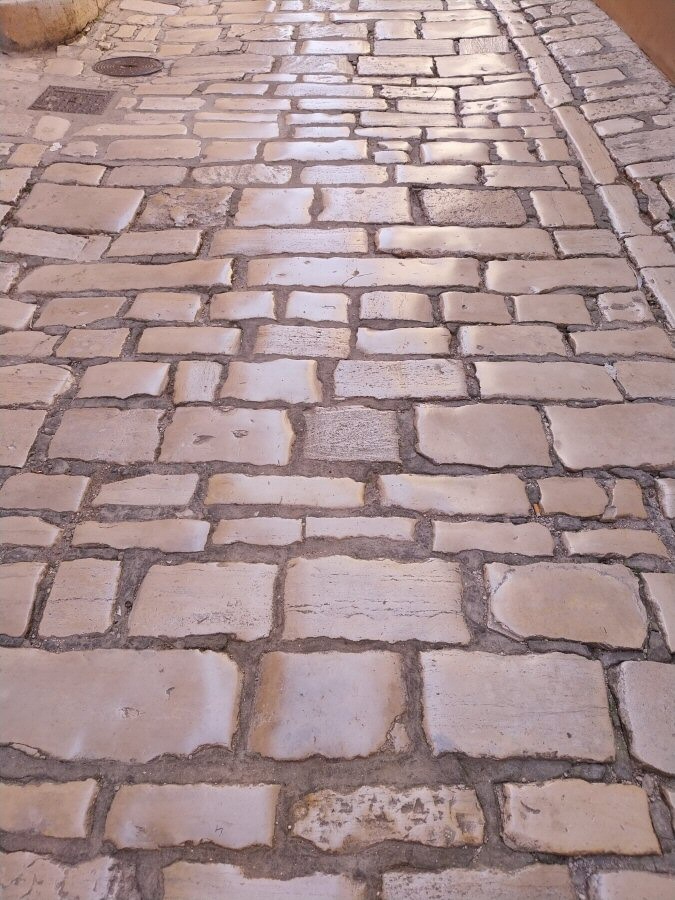 ca brille plus que Paris-Roubais