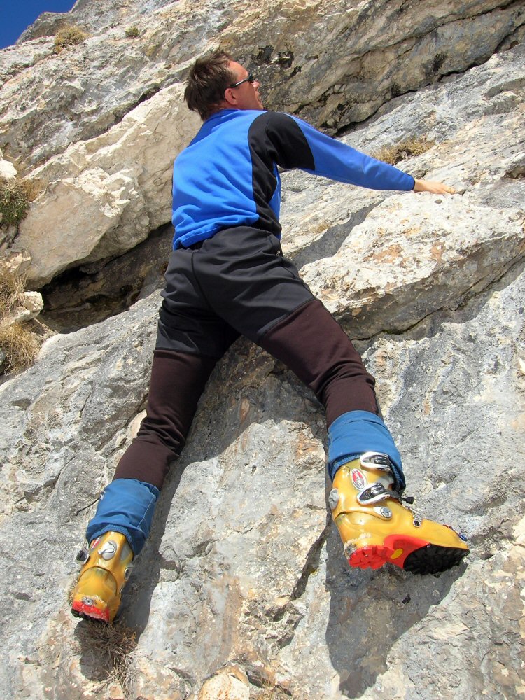 07 PESCOFALCONE 1411