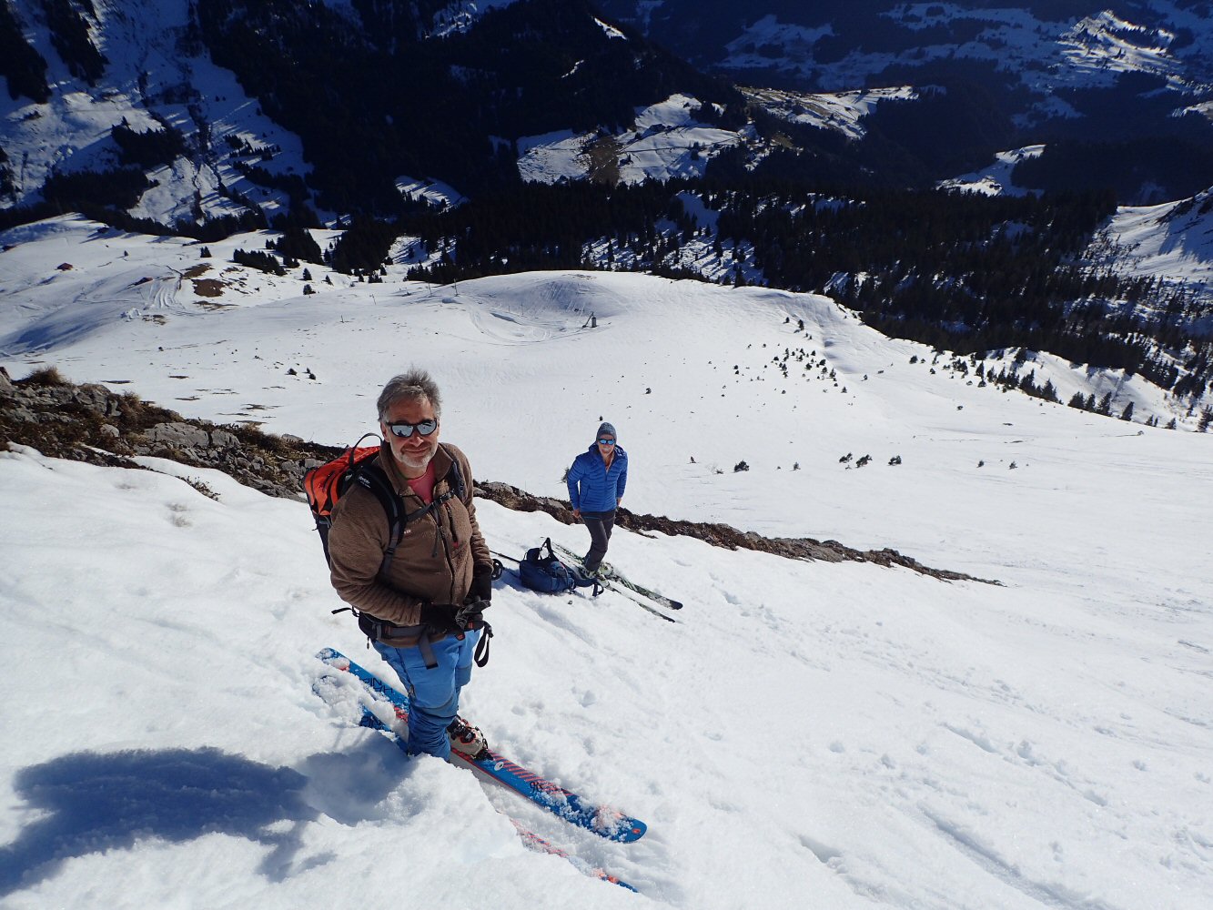 20251214 Gos Van 140023