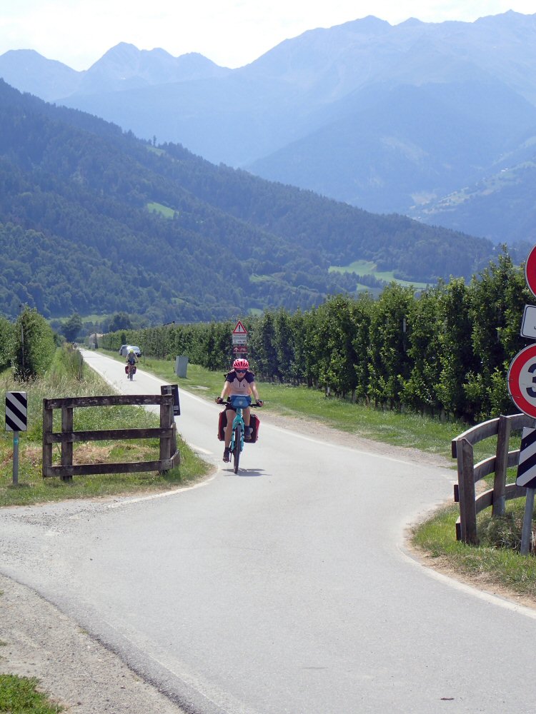 SCUOL KRK 0024 20250719 P7190140