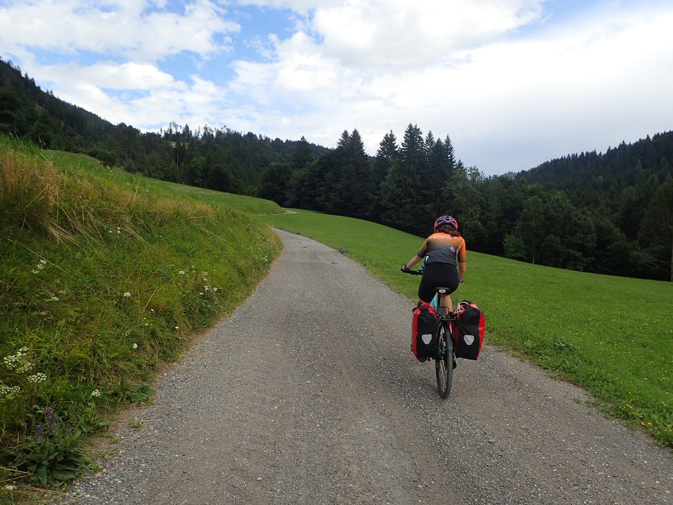 SCUOL KRK 0060 P7220047