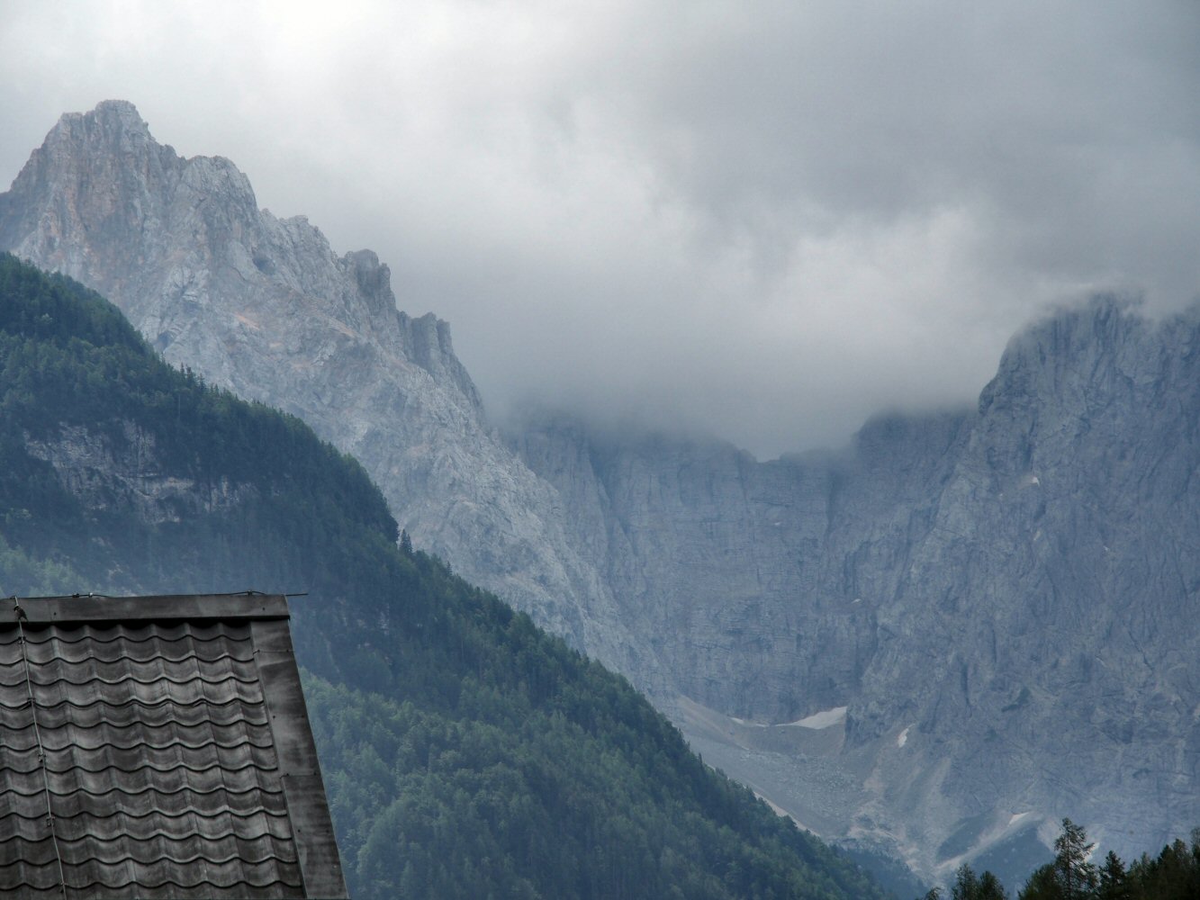 SCUOL KRK 0103 P7250182