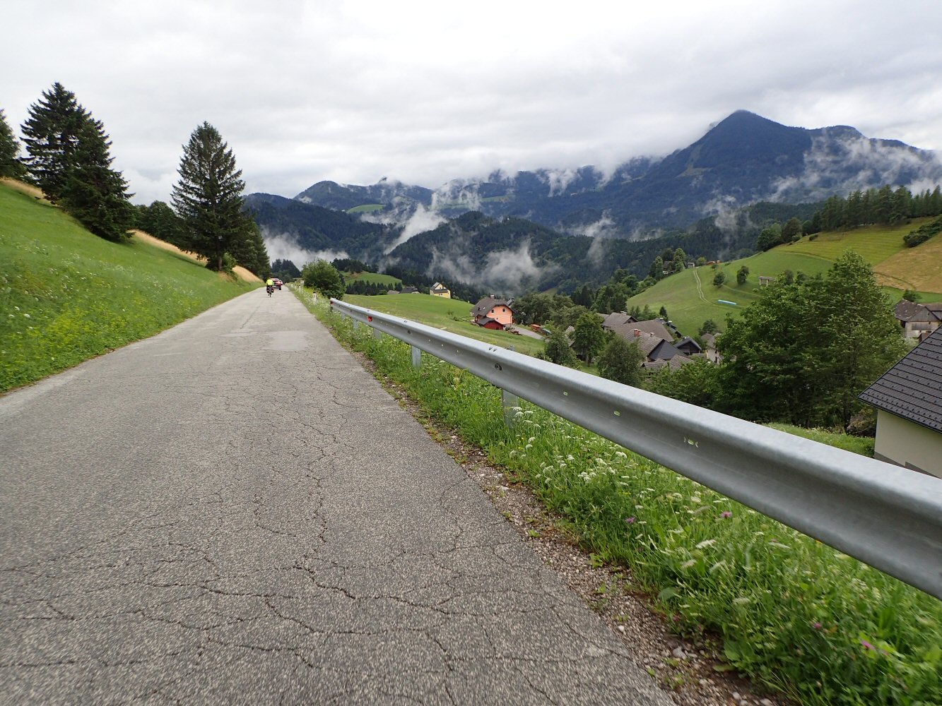 SCUOL KRK 0114 P7260081