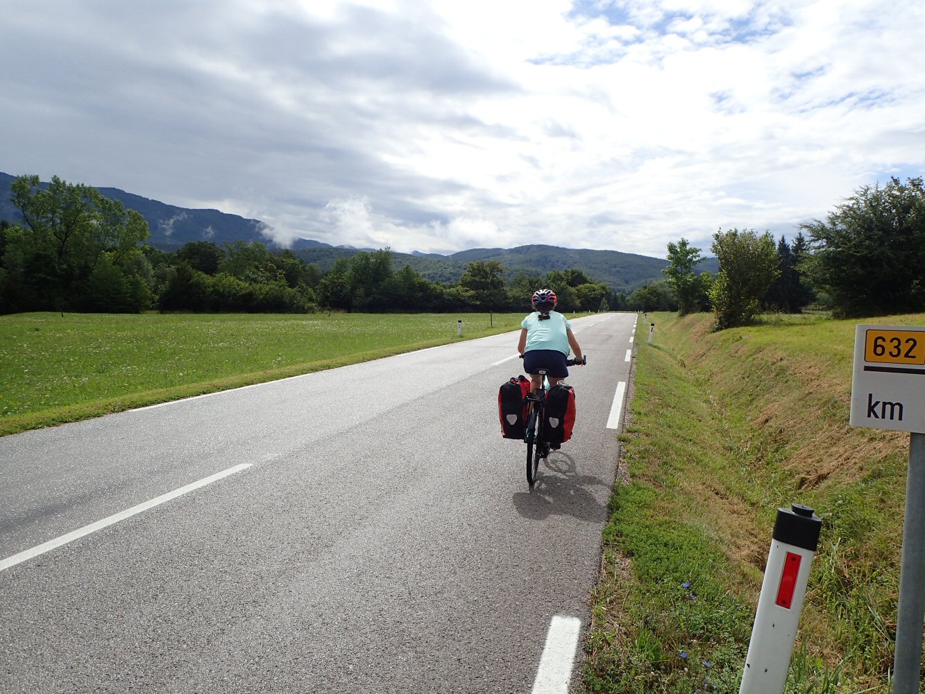 SCUOL KRK 0161 P7280102