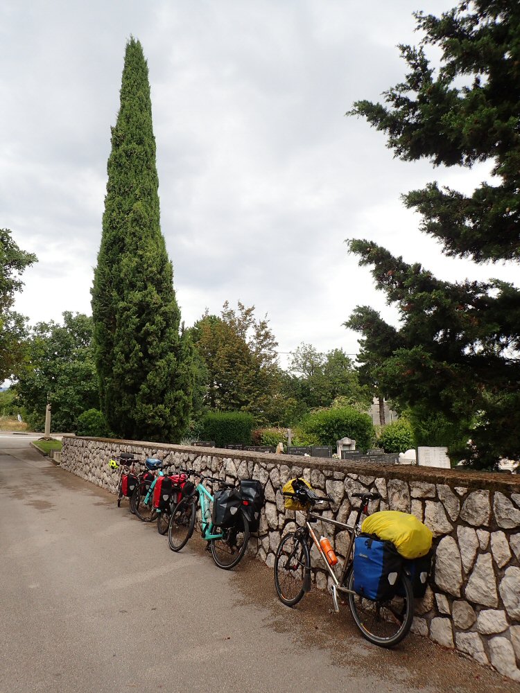 SCUOL KRK 0170 P7280111