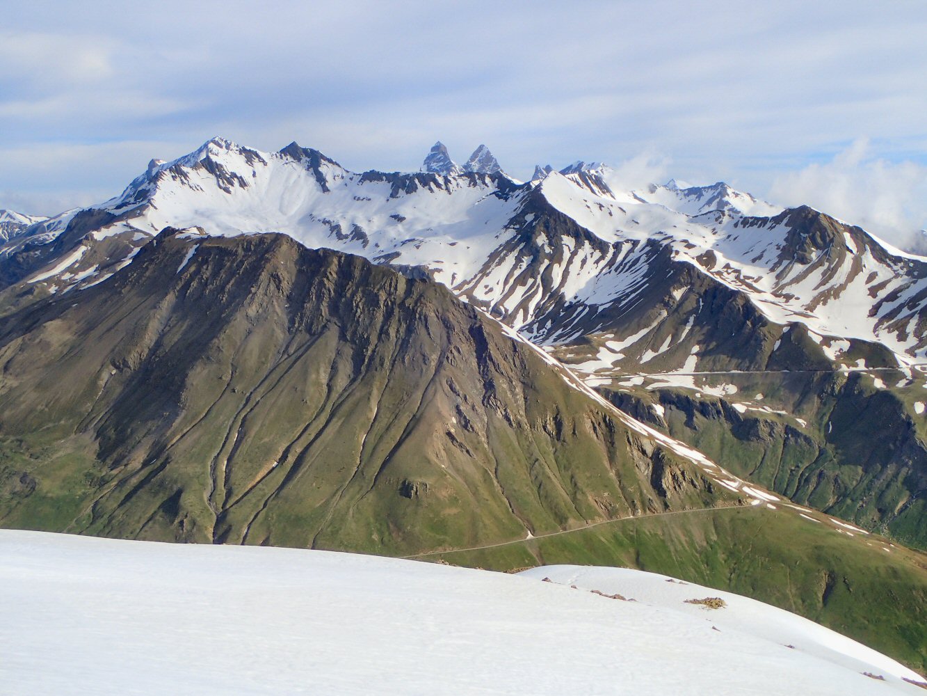 20250527 combeynod03