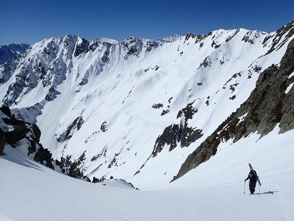 La Fée Nestral et le Blanc Sein
